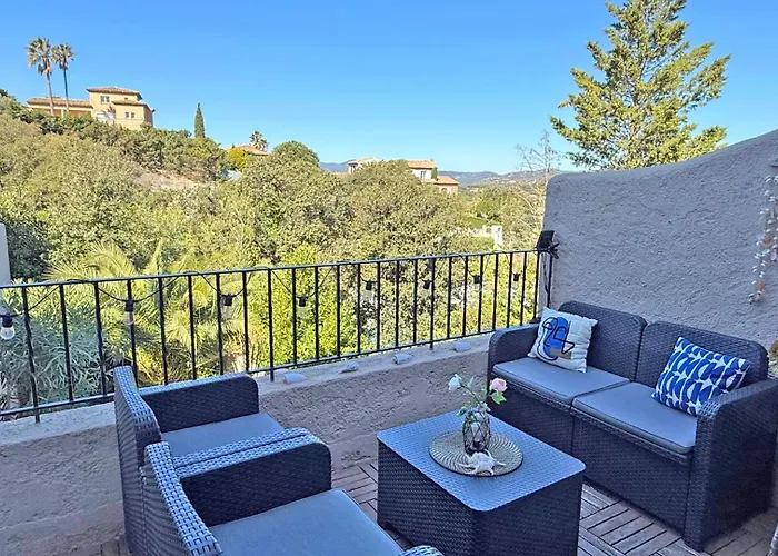 Les Hauts Du Semaphore Sainte-Maxime